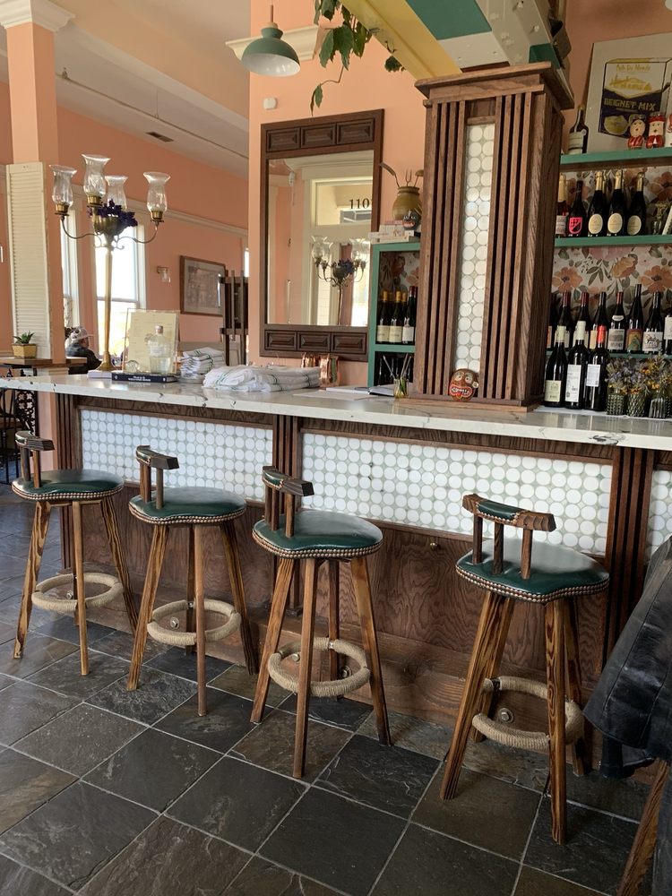 Chez Lafayette Creole Brasserie